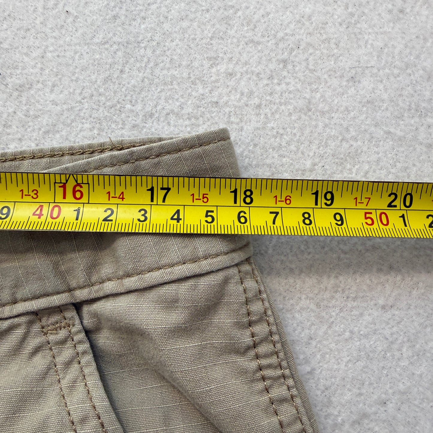Levi's Men's Beige Cotton Cargo Shorts Pocket Casual Outdoor Streetwear Size W34