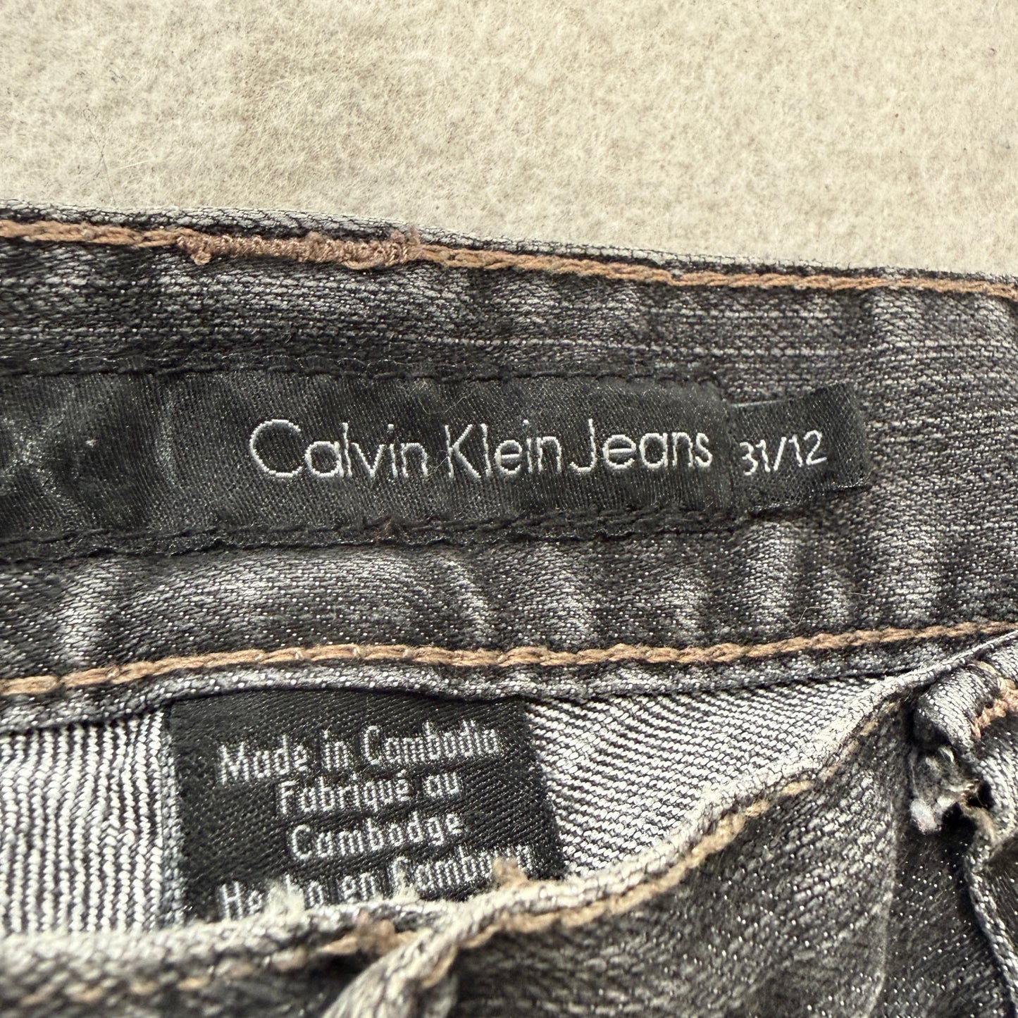 Calvin Klein Women's Black Straight Leg Denim Jeans Zip-Fly Pockets Size 31/12