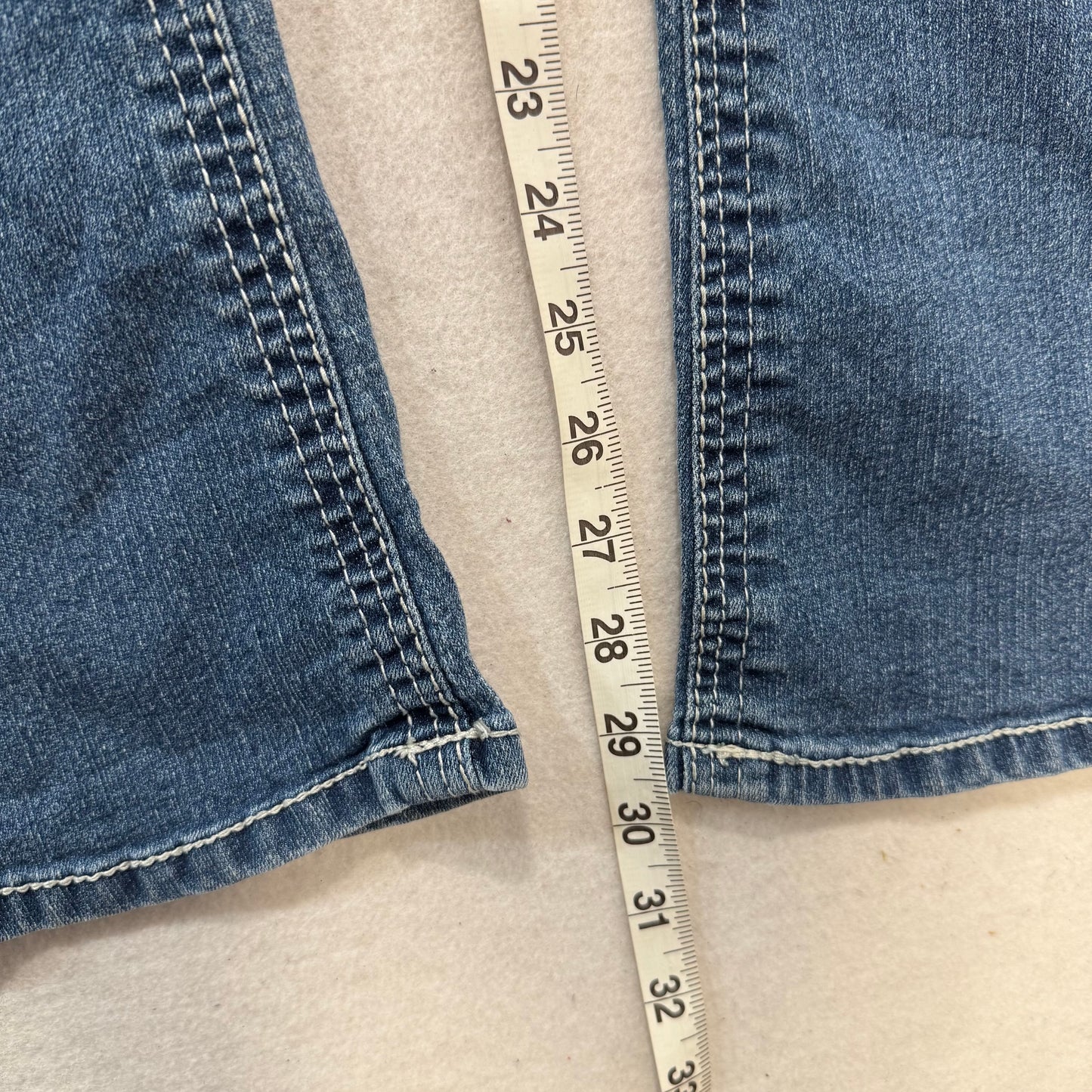 No Boundaries Blue Low Rise Flare Denim Jeans Size 9