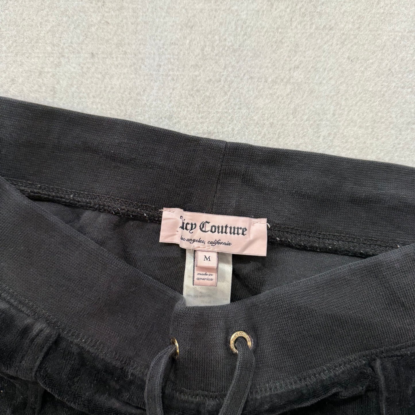 Juicy Couture Women's Black Velour Flare Track Pants Back Snap Pockets Size M