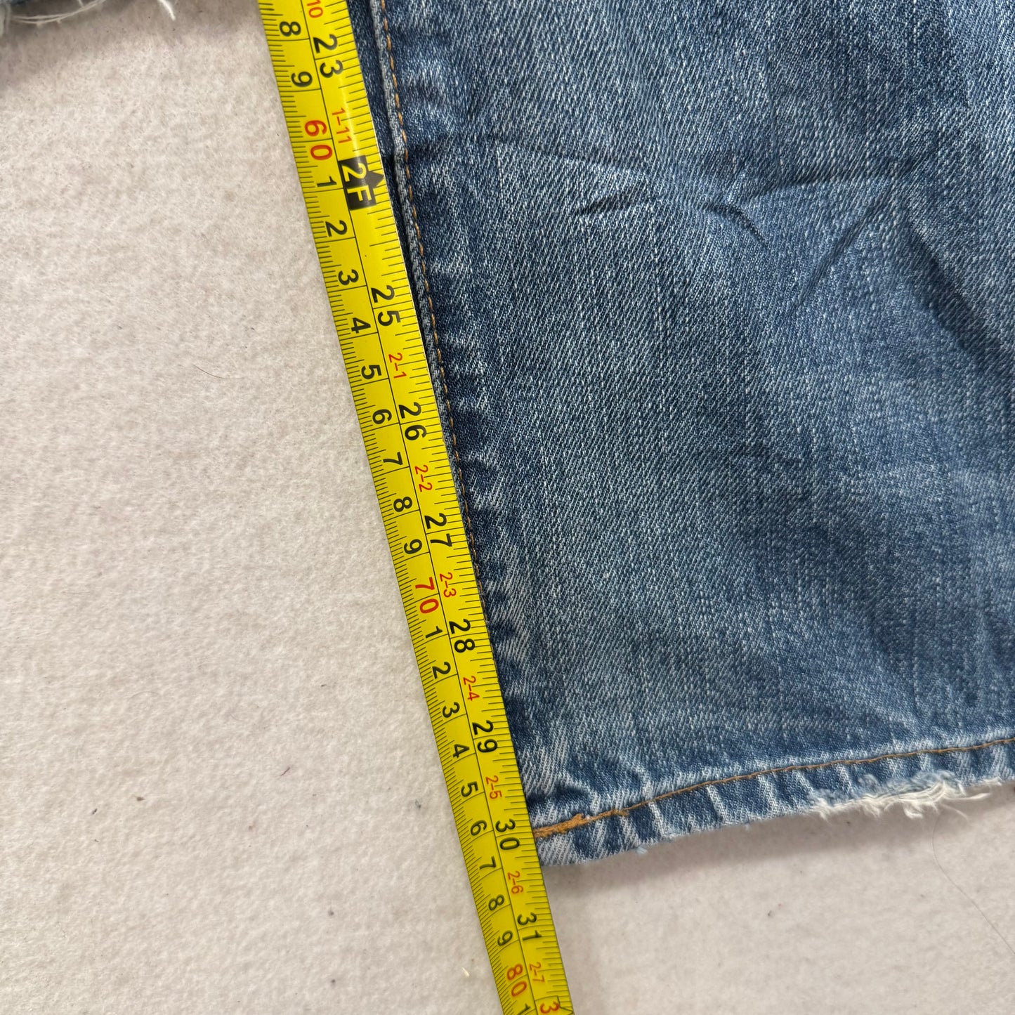 Polo Ralph Lauren Men's Medium Blue Denim Straight Leg Distressed Jeans Size 32