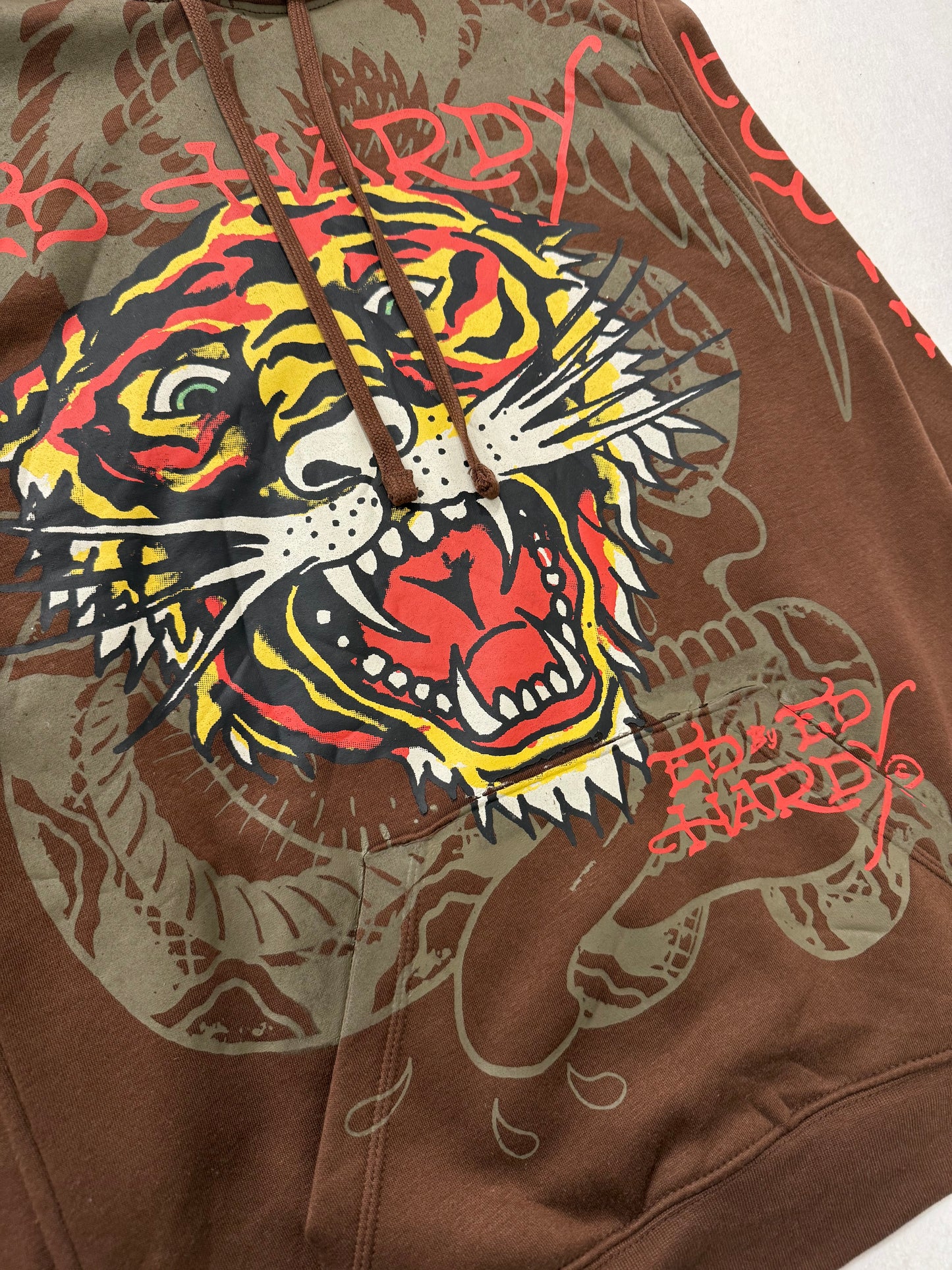 ED HARDY “Tiger Roar” BROWN PULLOVER HOODIE - Clean Curriculums 
