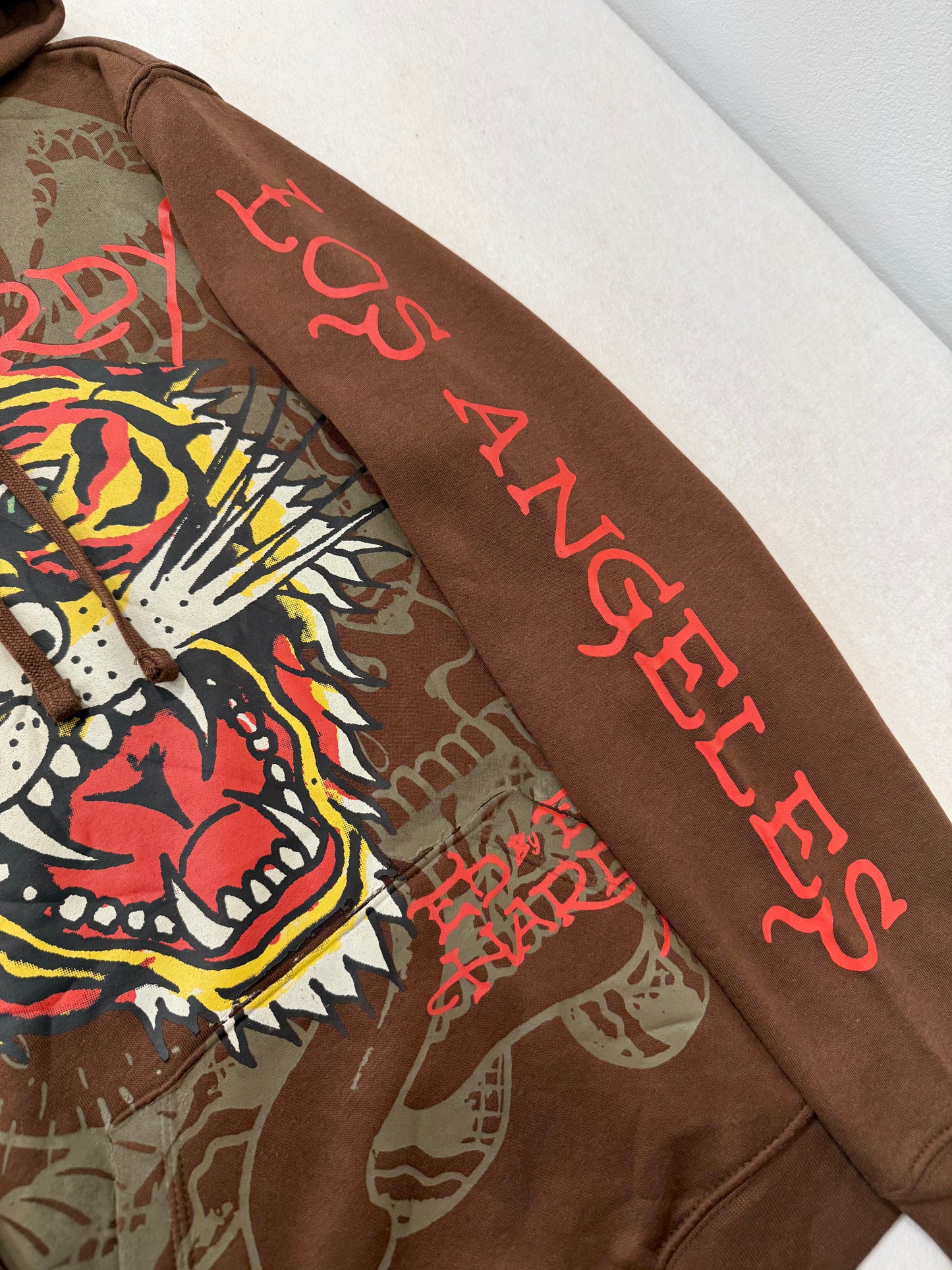 ED HARDY “Tiger Roar” BROWN PULLOVER HOODIE - Clean Curriculums 