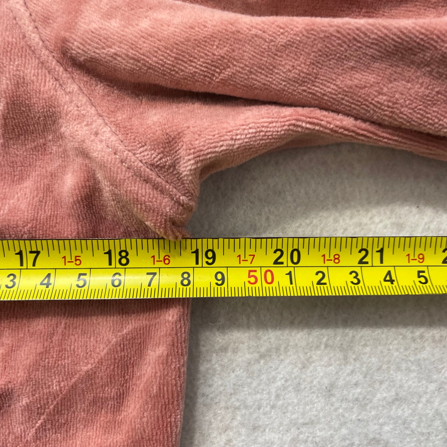 Vintage Juicy Couture Women's Dusty Rose Velour Zip-Up Hoodie Drawstring Size S
