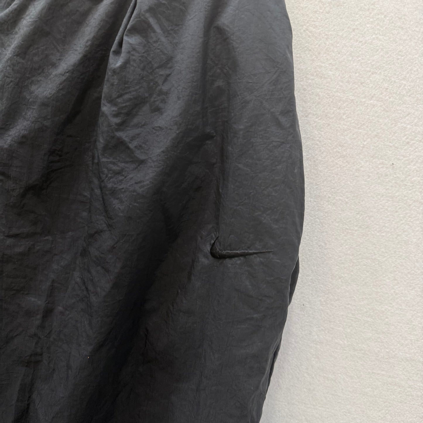 Nike Men's Black Straight Leg Track Pant Zippered Hem Pocket Performance Size L
