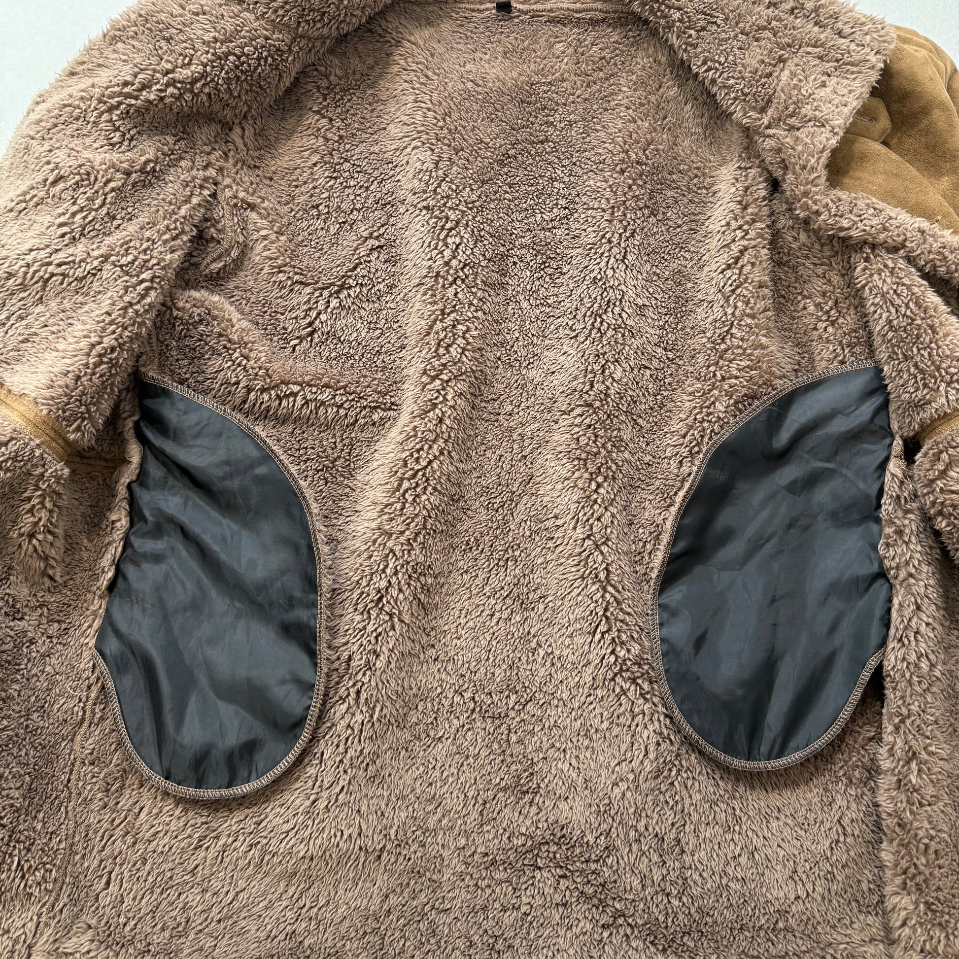 Vintage Brown Jacket with Textured Collar and Hem Trim - Clean Curriculums 