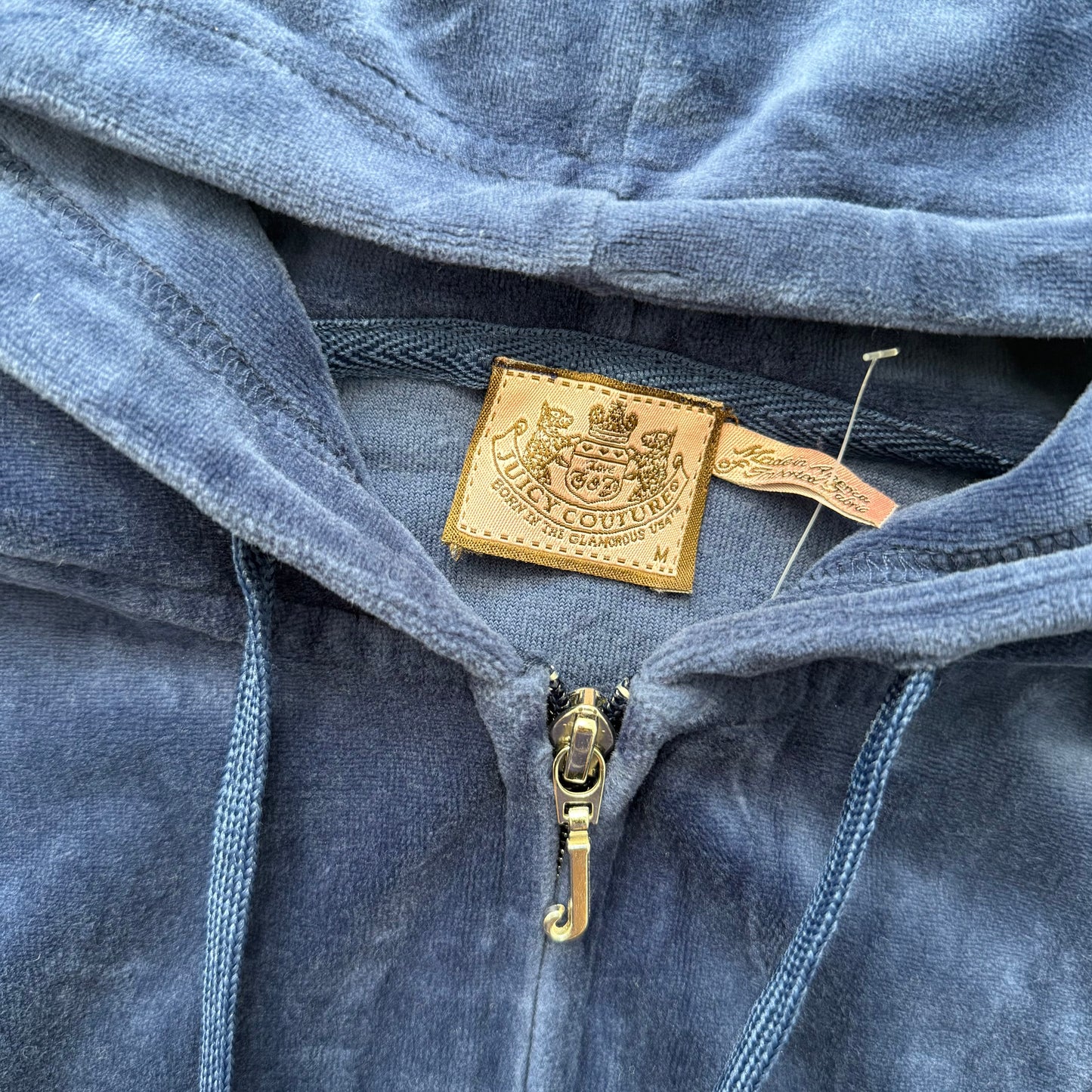 2003 Juicy Couture Women's Navy Velour Tracksuit Set Hoodie & Mini Skirt Size M