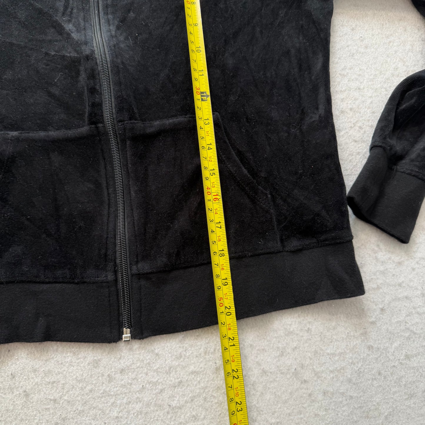 Vintage Juicy Couture Women's Black Velour Tracksuit Set Hoodie & Pant Size S