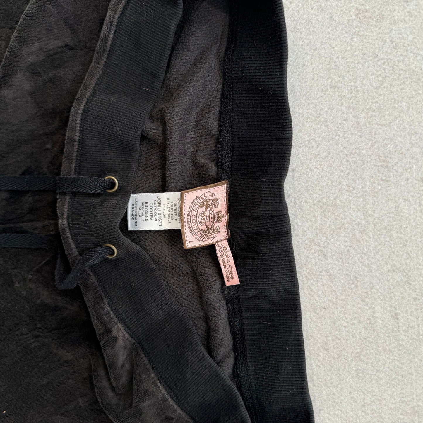 Vintage Juicy Couture Women's Black Velour Tracksuit Set Hoodie & Pants Size L