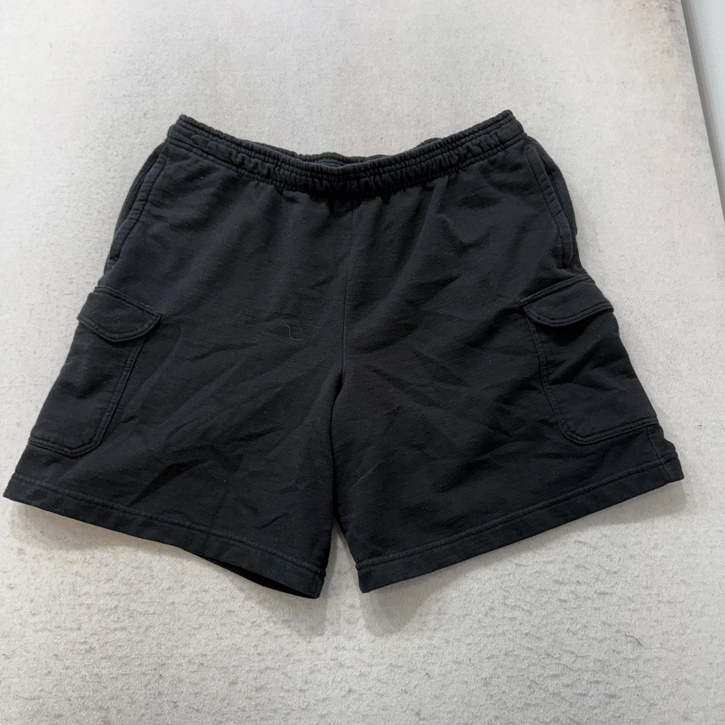 Champion Men's Black Fleece Cargo Shorts Pockets Elastic Waistand Logo Size W33