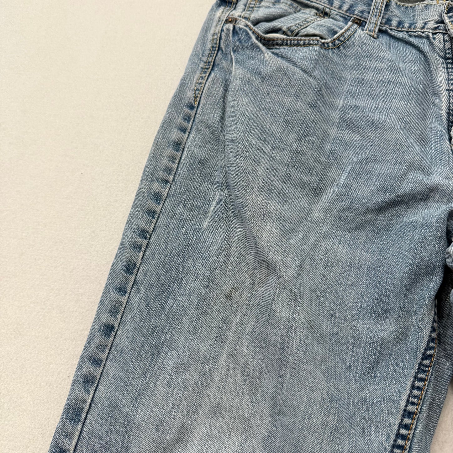 American Eagle Men's Light Wash Blue Denim Straight Leg Jeans Raw Hem Size 34