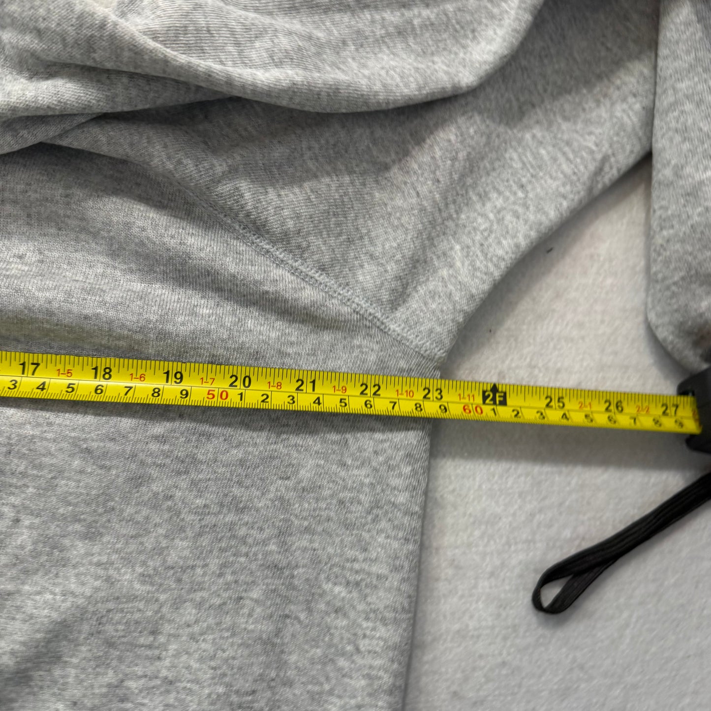 Hanes Men's Heather Gray Acrylic Blend Sweatshirt Long Sleeves Graphic Size XL