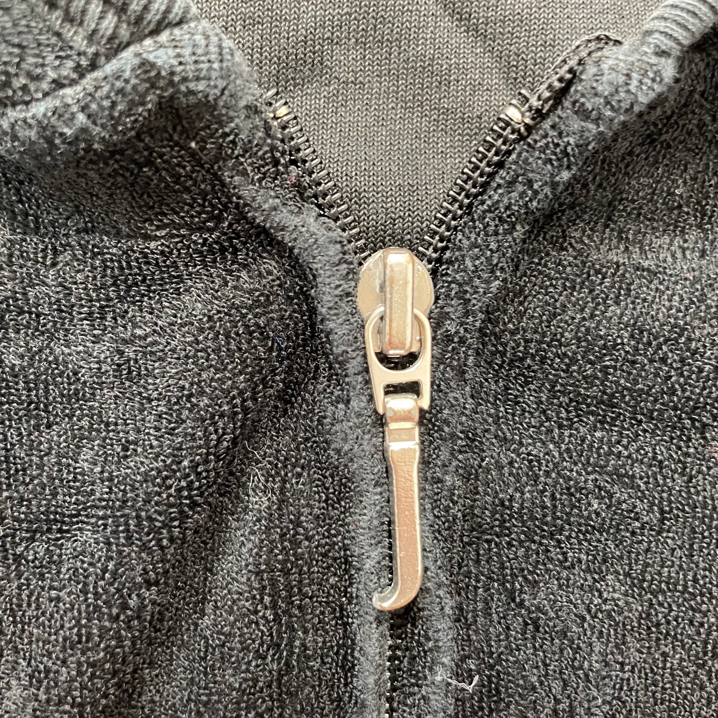 Vintage Juicy Couture Women's Black Velour Full Zip Hoodie Pockets Y2k Size L