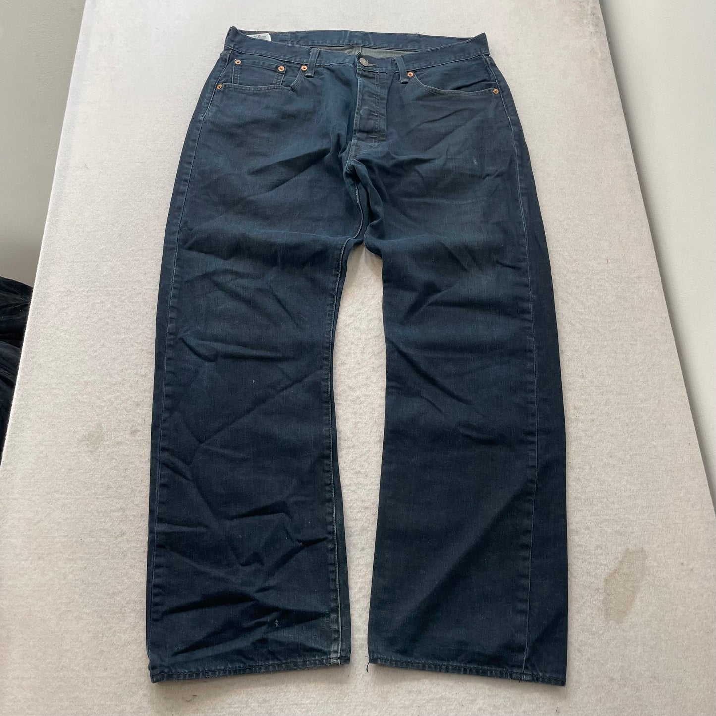 Levi's 501 Classic Original Fit Men's Blue Denim Jeans Button Fly Size 38x32