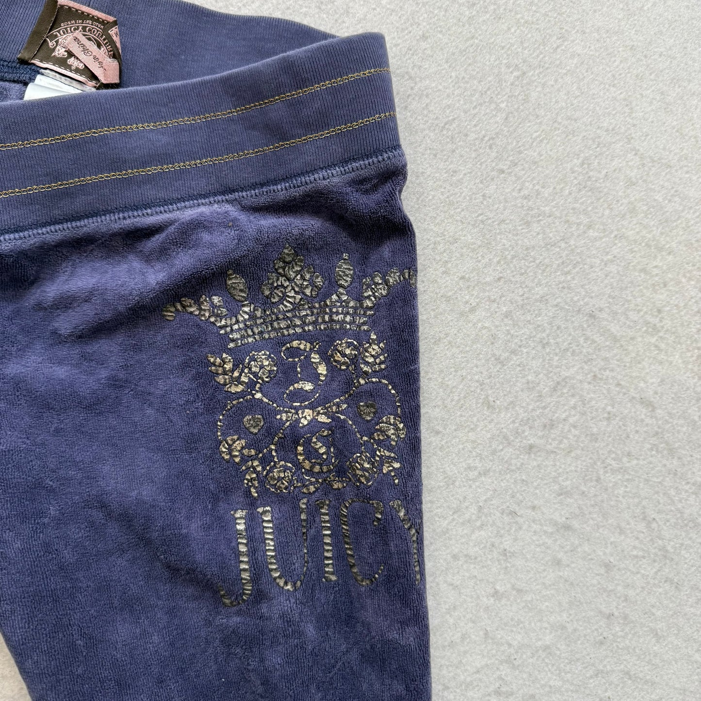 Juicy Couture Women's Deep Blue Velour Flare Leg Track Pant Graphic Logo Size M