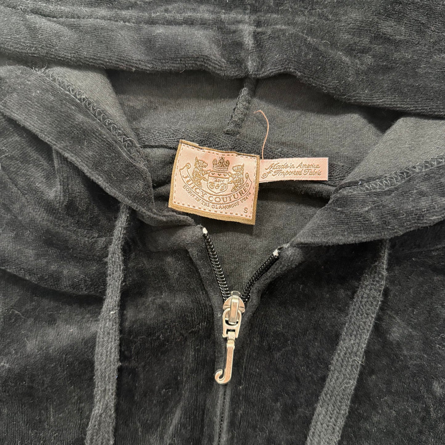Vintage Juicy Couture Women Black Velour Zip-Up Hoodie Loungewear Pockets Size S