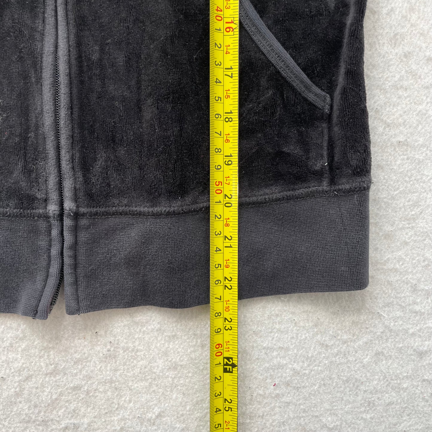 Juicy Couture Women's Black Velour Tracksuit Set Graphic Glitter Logo Y2k Size M
