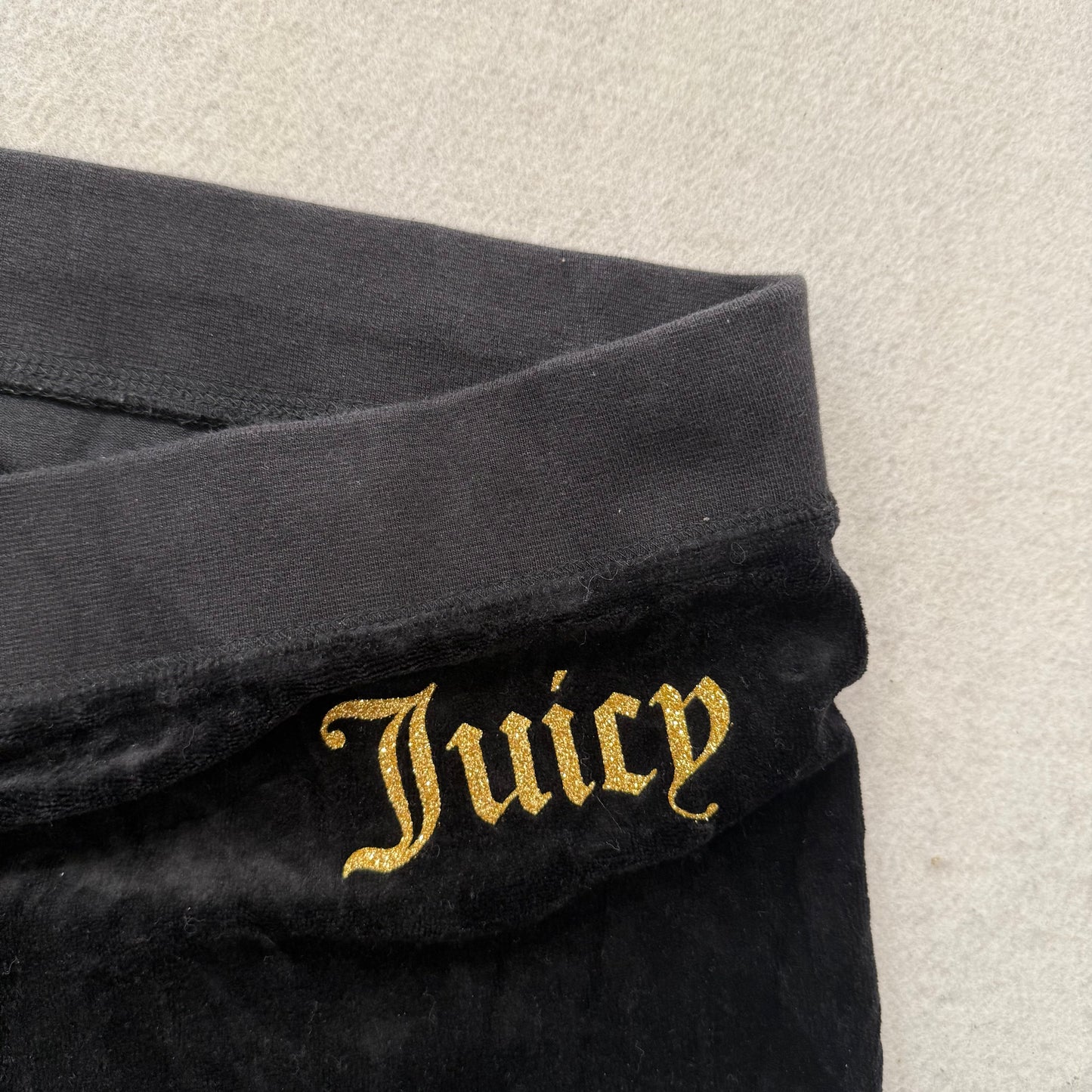 Juicy Couture Women's Jet Black Velour Flared Track Pant Logo Loungewear Size XL