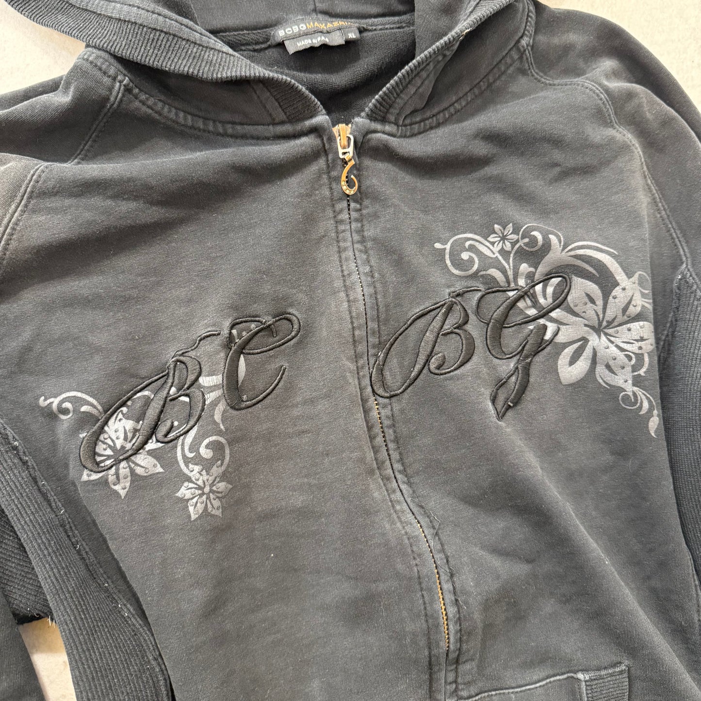 BCBG Max Azria Women's Charcoal Heart Embroidered Graphic Zip-Up Hoodie Size XL
