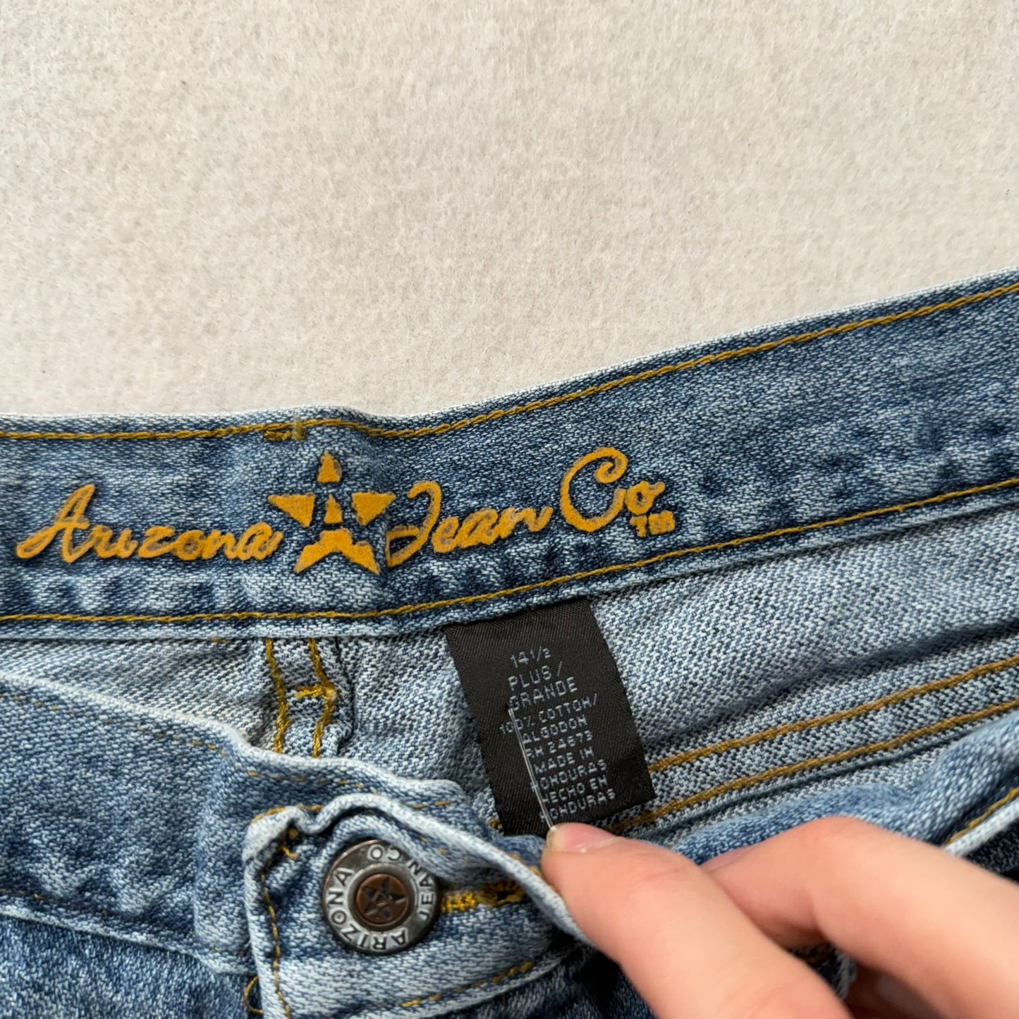 Arizona Jean Co. Womens Blue Denim Bootcut jeans Rhinestone Size 14 1/2 Plus