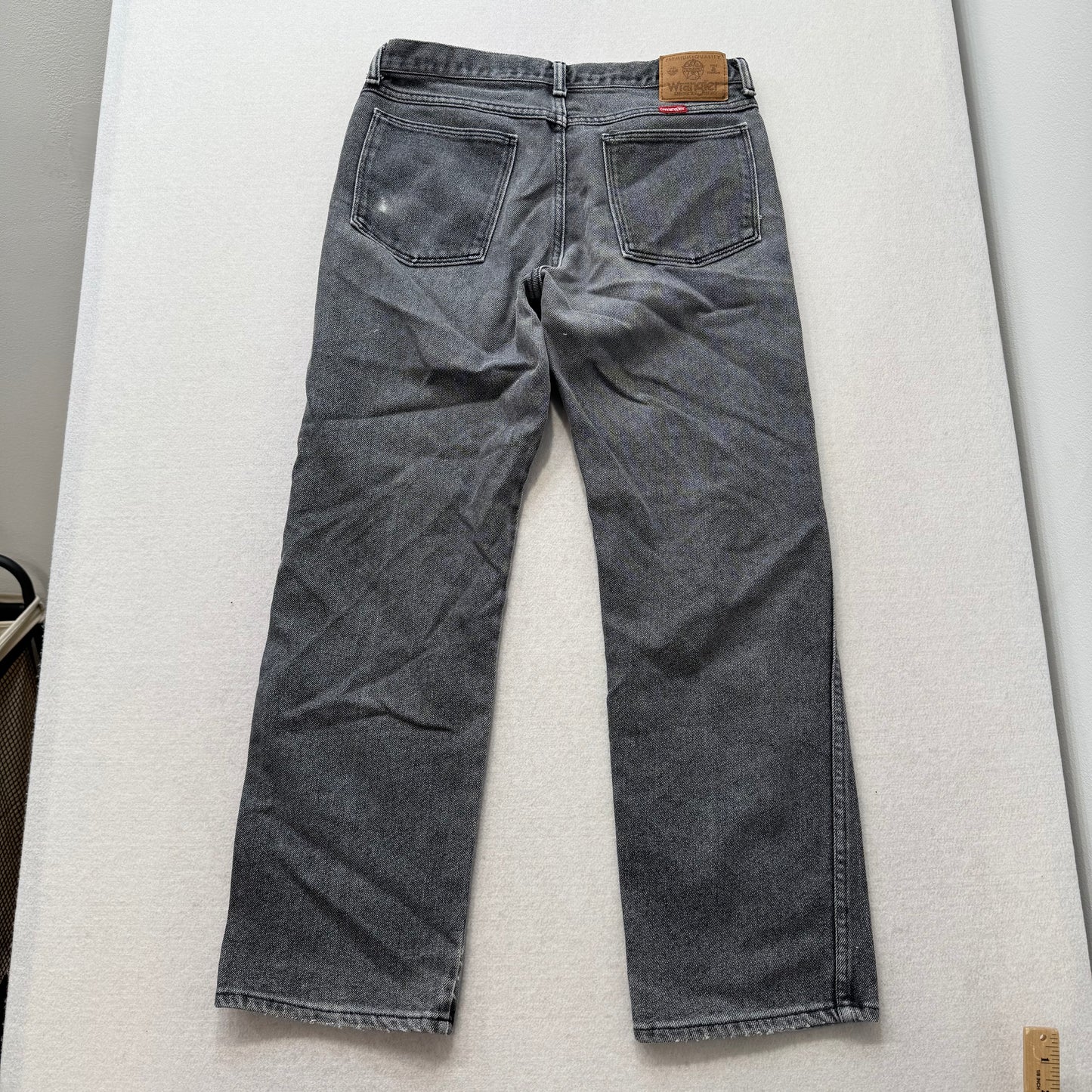 Wrangler washed black denim jeans with front slant pockets size 32
