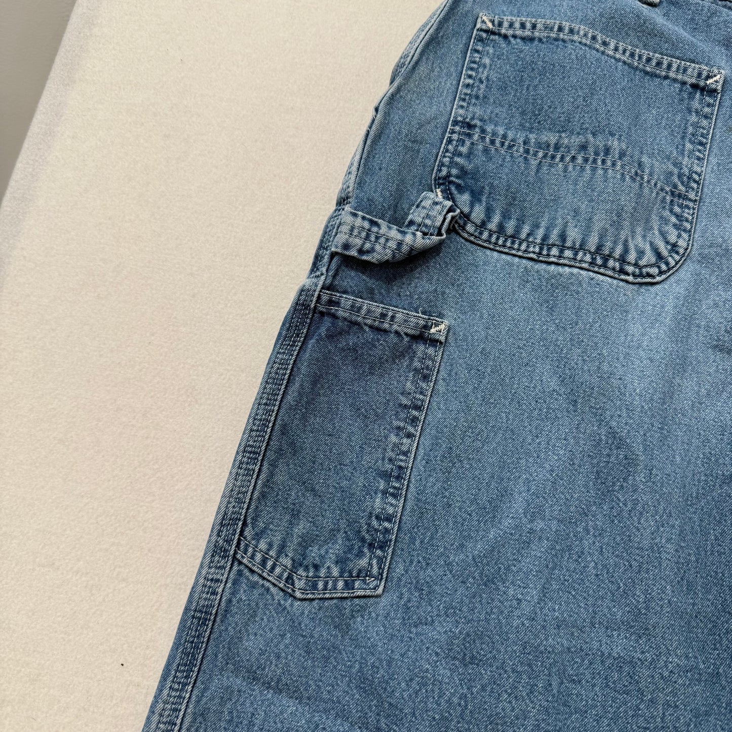 Carhartt Men's Medium Blue Denim Dungaree Fit Carpenter Jeans Workwear Waist 36