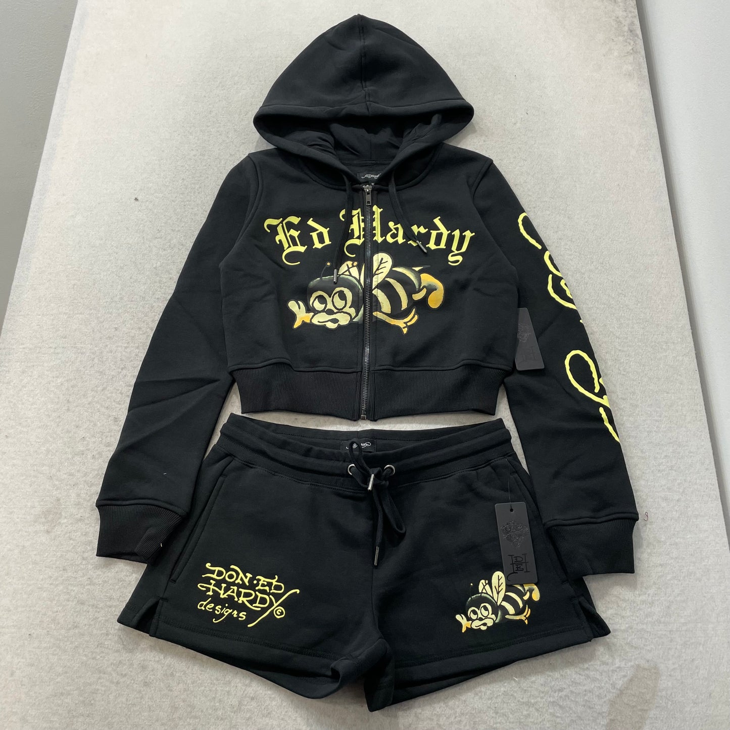 Ed Hardy Bumblebee Women's Black Fleece Graphic Cropped Hoodie & Shorts Set - M