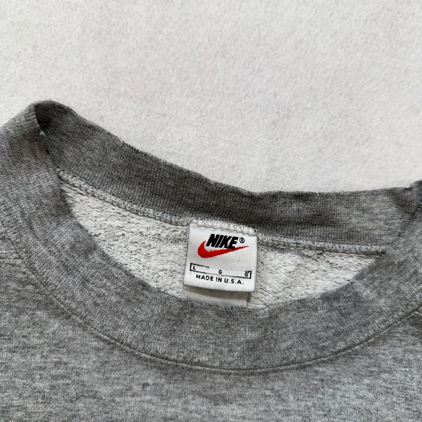 Nike Men's Heather Gray Cotton Boxy Fit Sweatshirt Crewneck Swoosh Logo Size L