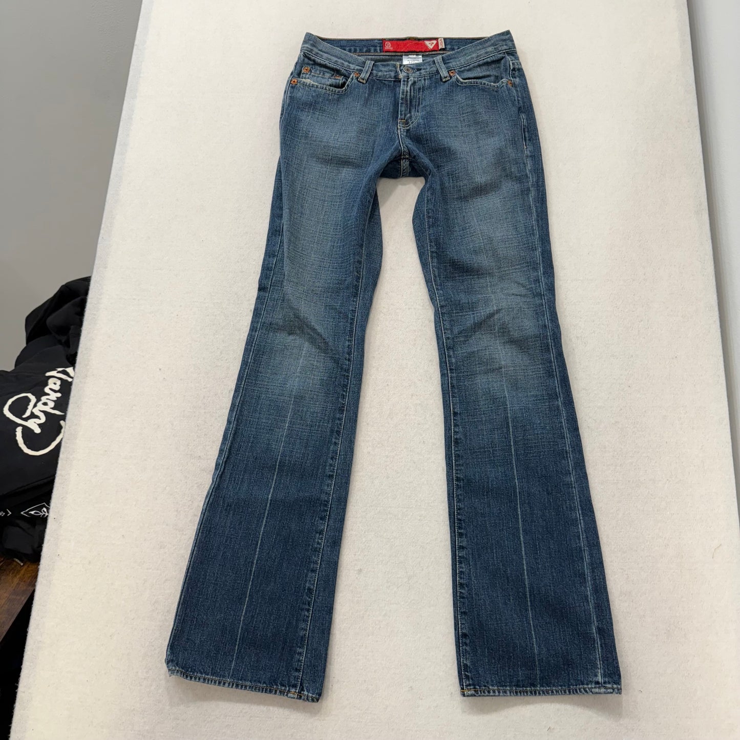 Guess Medium Wash Blue Denim Flared Leg Jeans Y2K Fashion Low Rise Size 26
