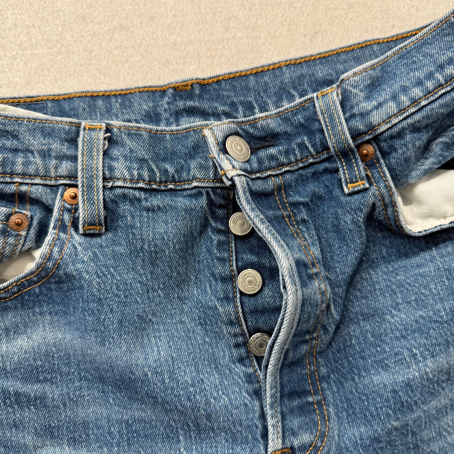 Levi Strauss & Co. 501 Women's Blue Denim Cut-off Shorts Button Fly Waist 30
