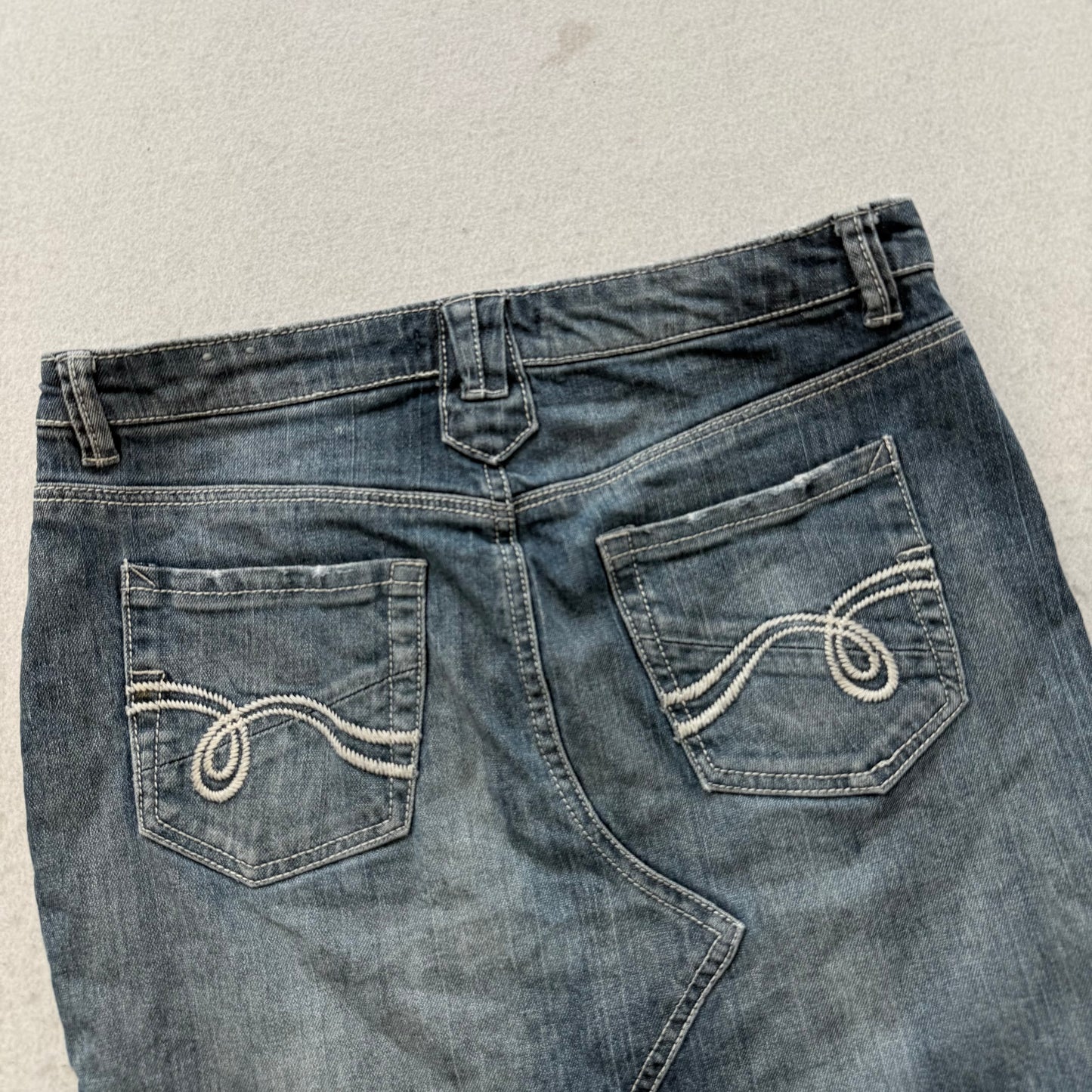 Z.Cavaricci Women's Blue Denim A-Line Straight Skirt Pockets Preppy Y2K Size 30