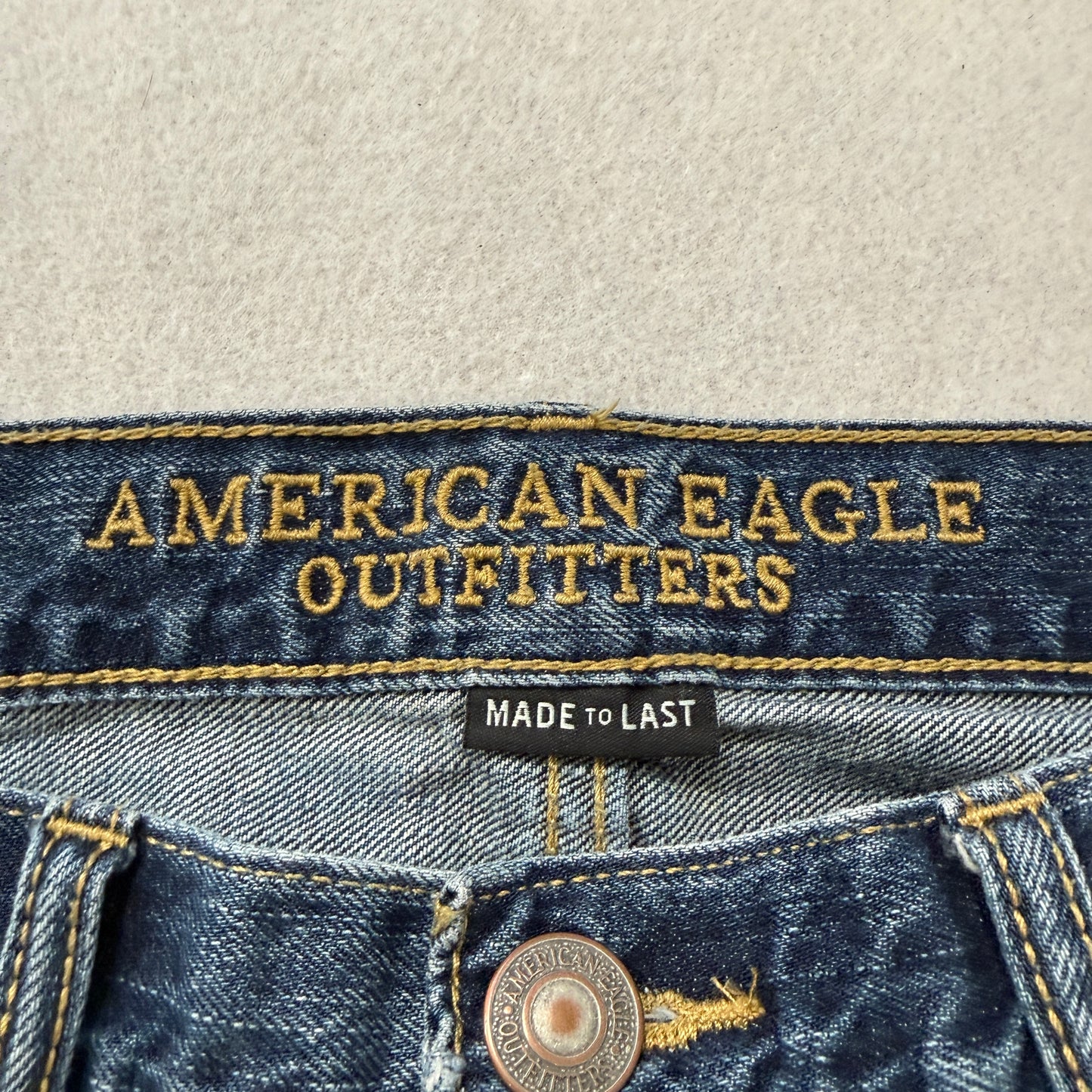 American Eagle Outfitters Made to Last Men's Blue Bootcut Denim Jeans Size W35