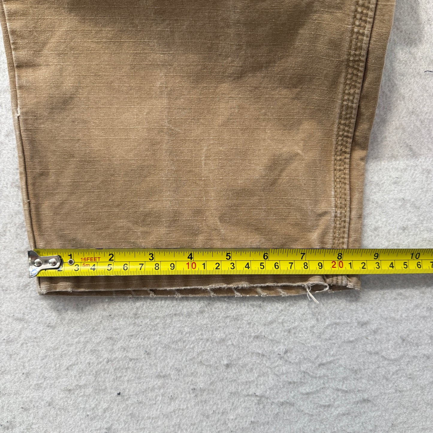 Wrangler Workwear Men's Khaki Relaxed Fit Cargo Pants Distressed Logo Size W34