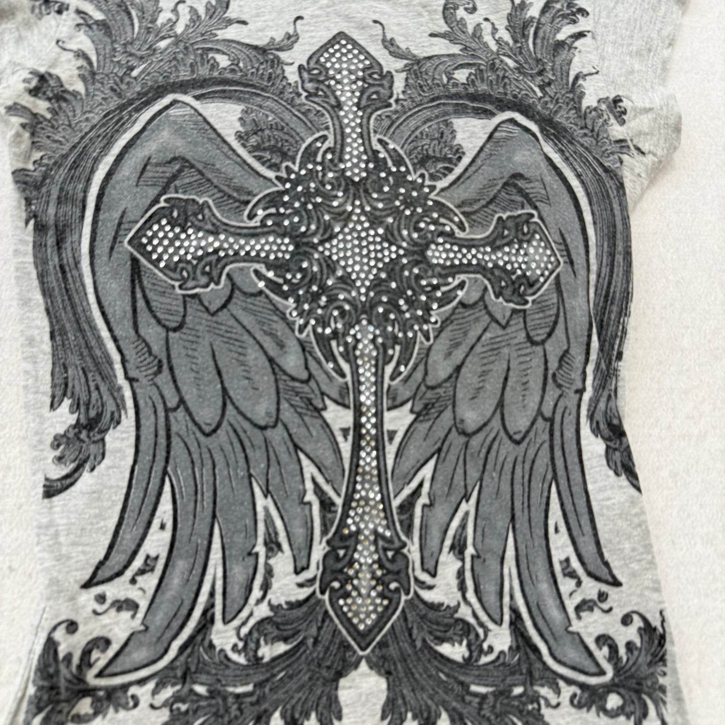 .Love Love Lo Women's Gray Angel Wings Rhinestone-Studded Cross Graphic Top Size S