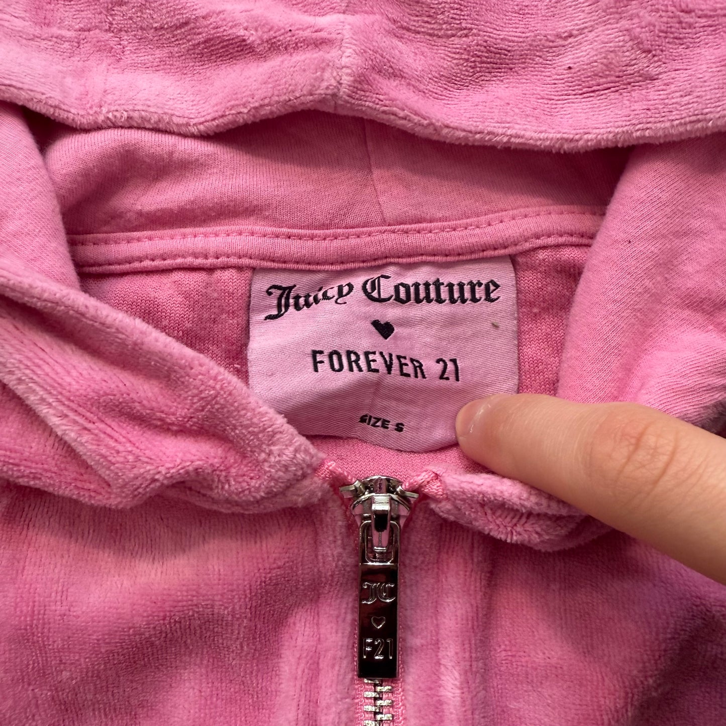 Juicy Couture Women's Pink Velour Zip Up Cropped Hoodie Rhinestones Logo Size S
