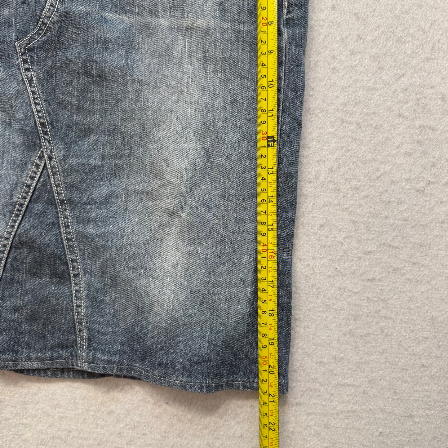 Z.Cavaricci Women's Blue Denim A-Line Straight Skirt Pockets Preppy Y2K Size 30