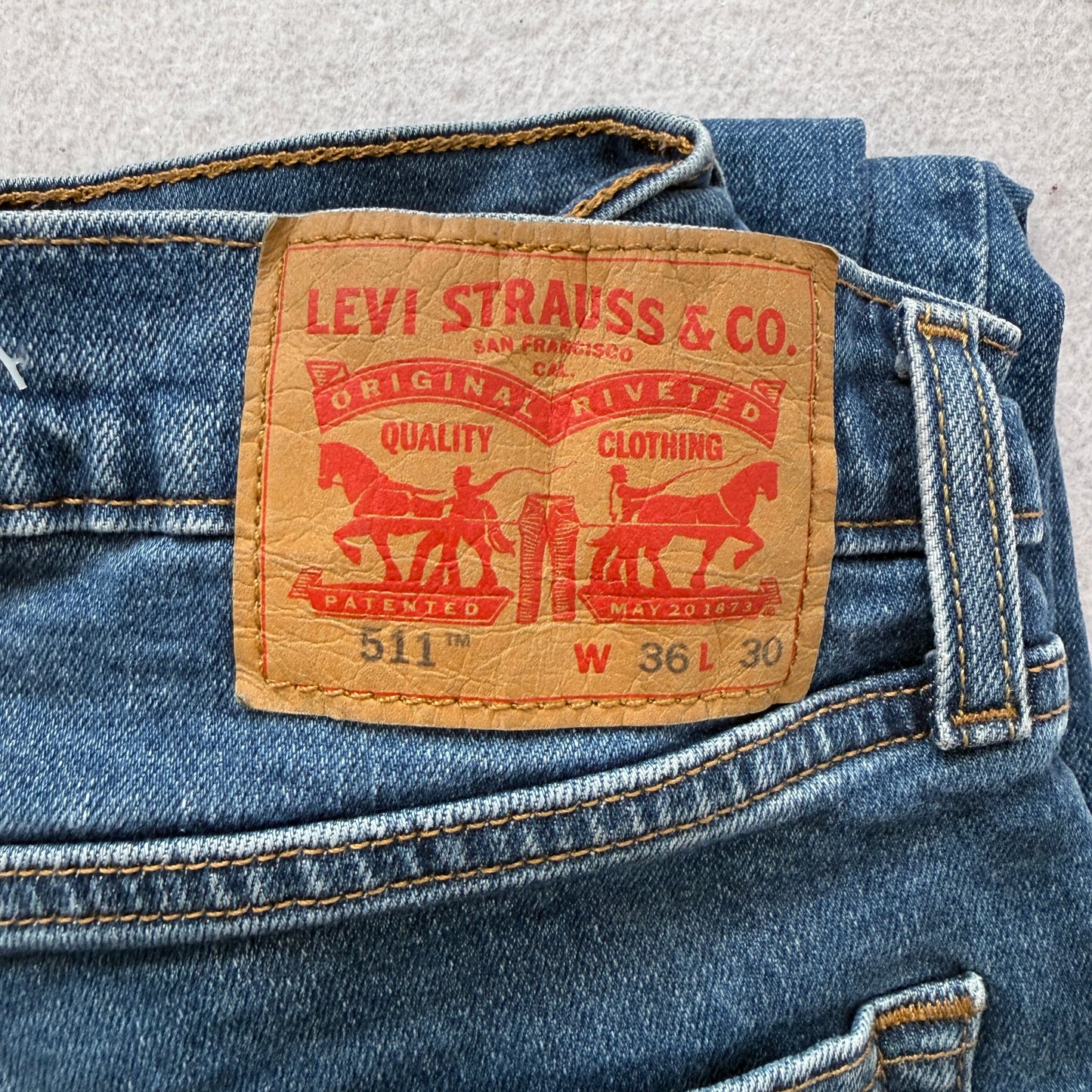 Levi's 511 Mens Blue Straight-Fit Denim Jeans 5-Pocket Classic Logo Size W36xL30