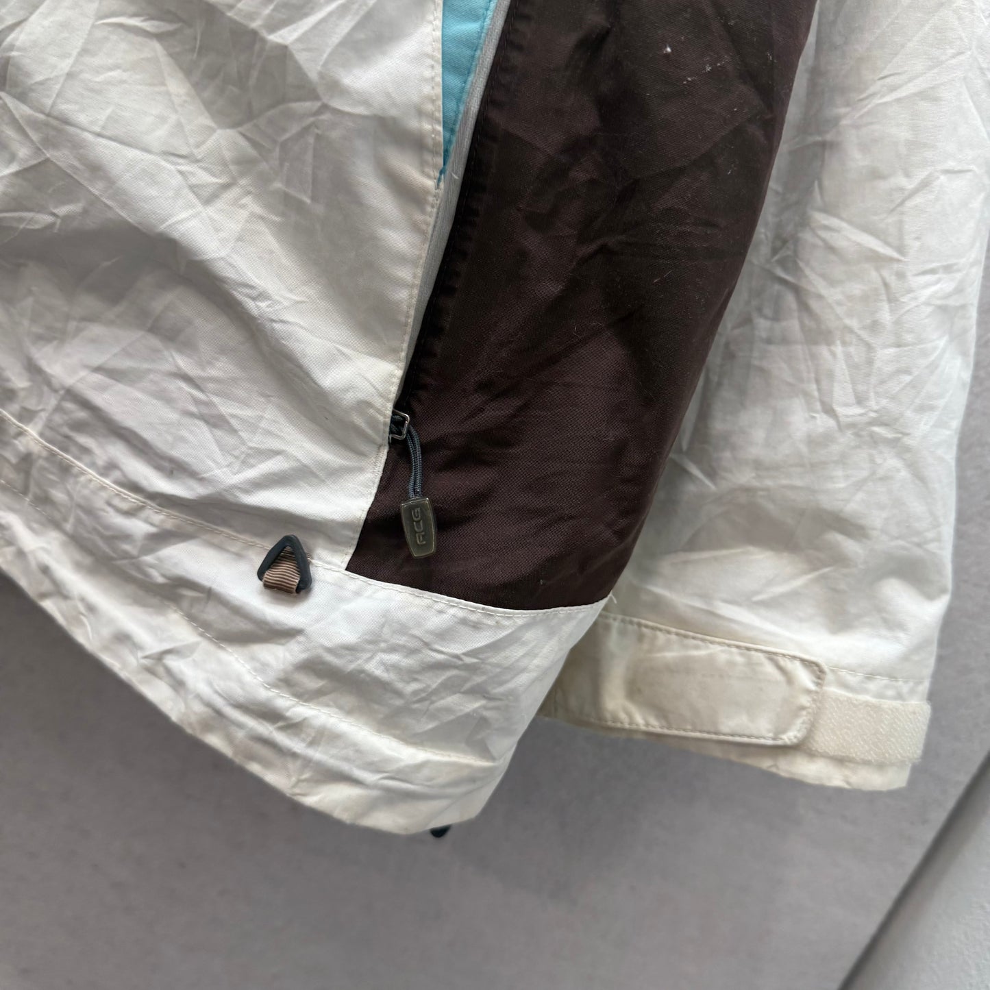 Nike ACG Outer Layer Couche Men's White Full Zip Fitstorm Rain Jacket Size XL