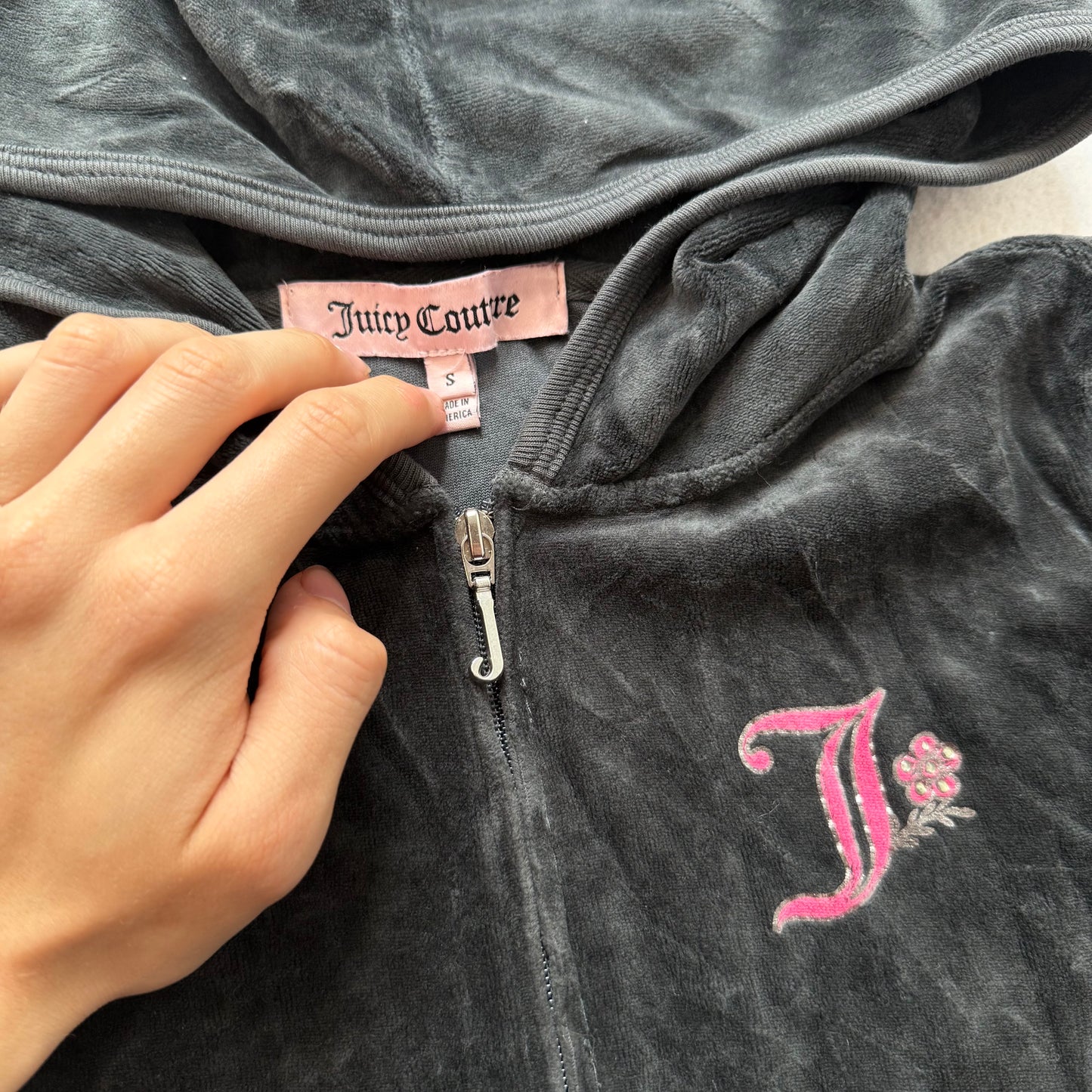 Juicy Couture Women's Charcoal Gray Velour Zip-Up Hoodie Crown Crest Logo Size S