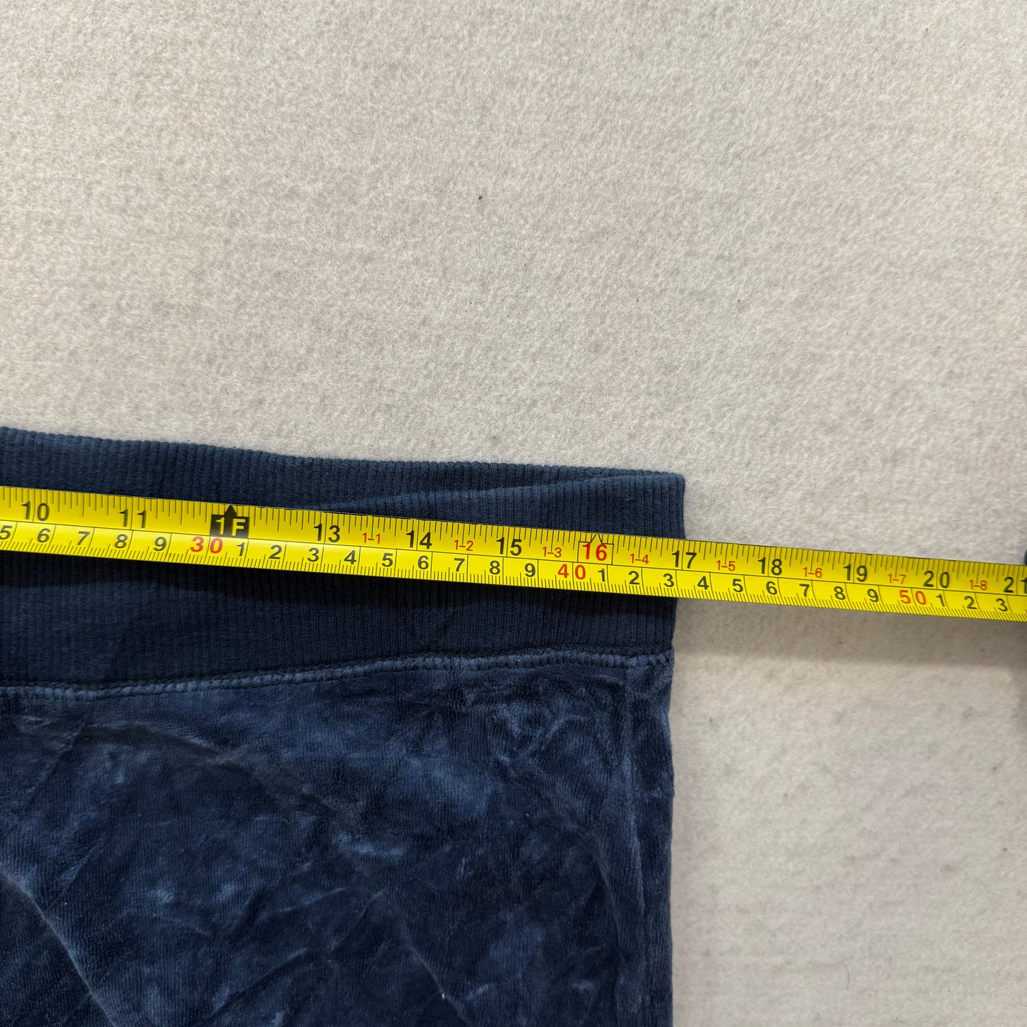Vintage Juicy Couture Women's Navy Velour Flare Track Pant Loungewear Y2K Size L