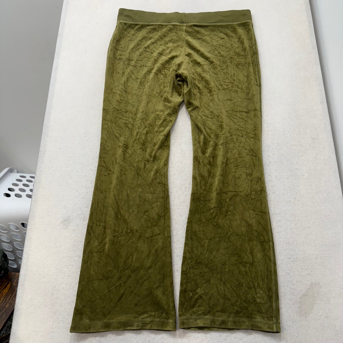 Juicy Couture Women's Olive Green Velour Flared Track Pant Loungewear Size XL