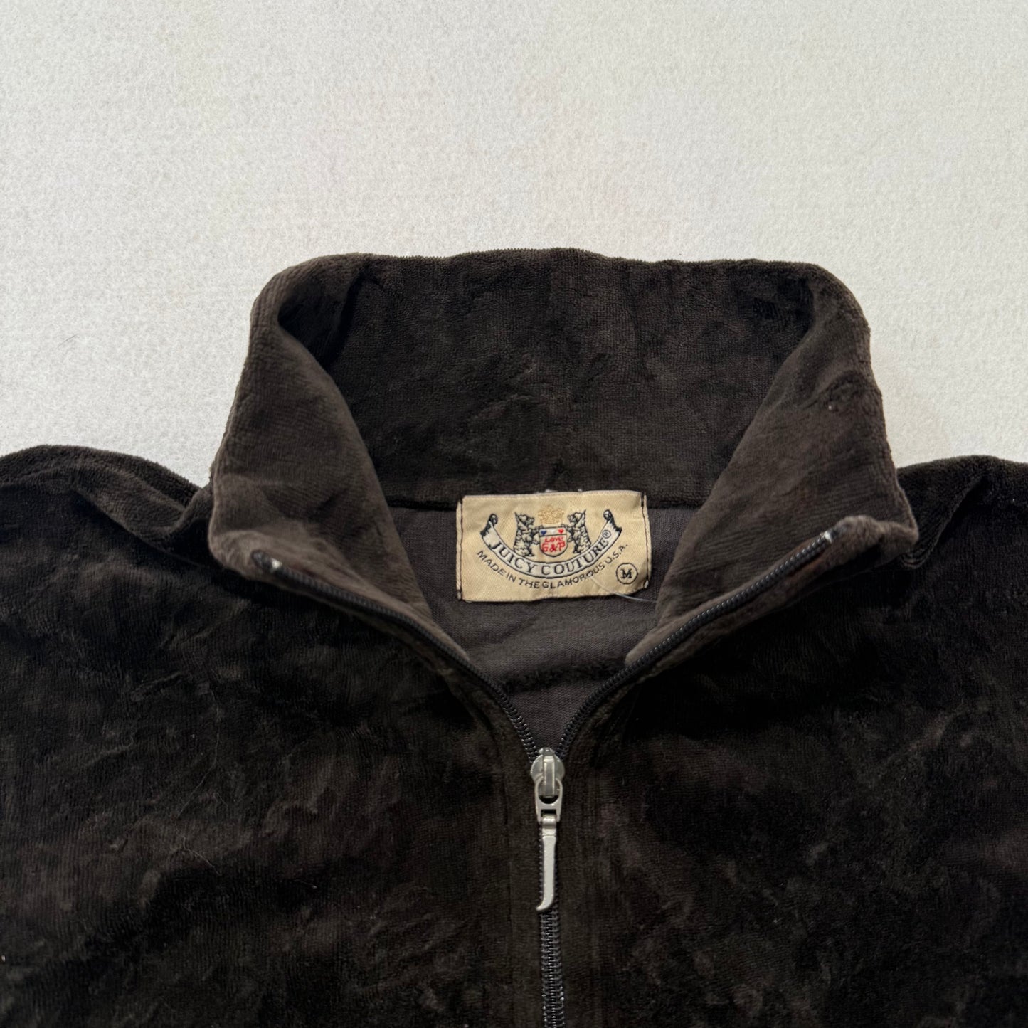 2003 Vintage Juicy Couture velour dark brown full zip hoodie jacket size M