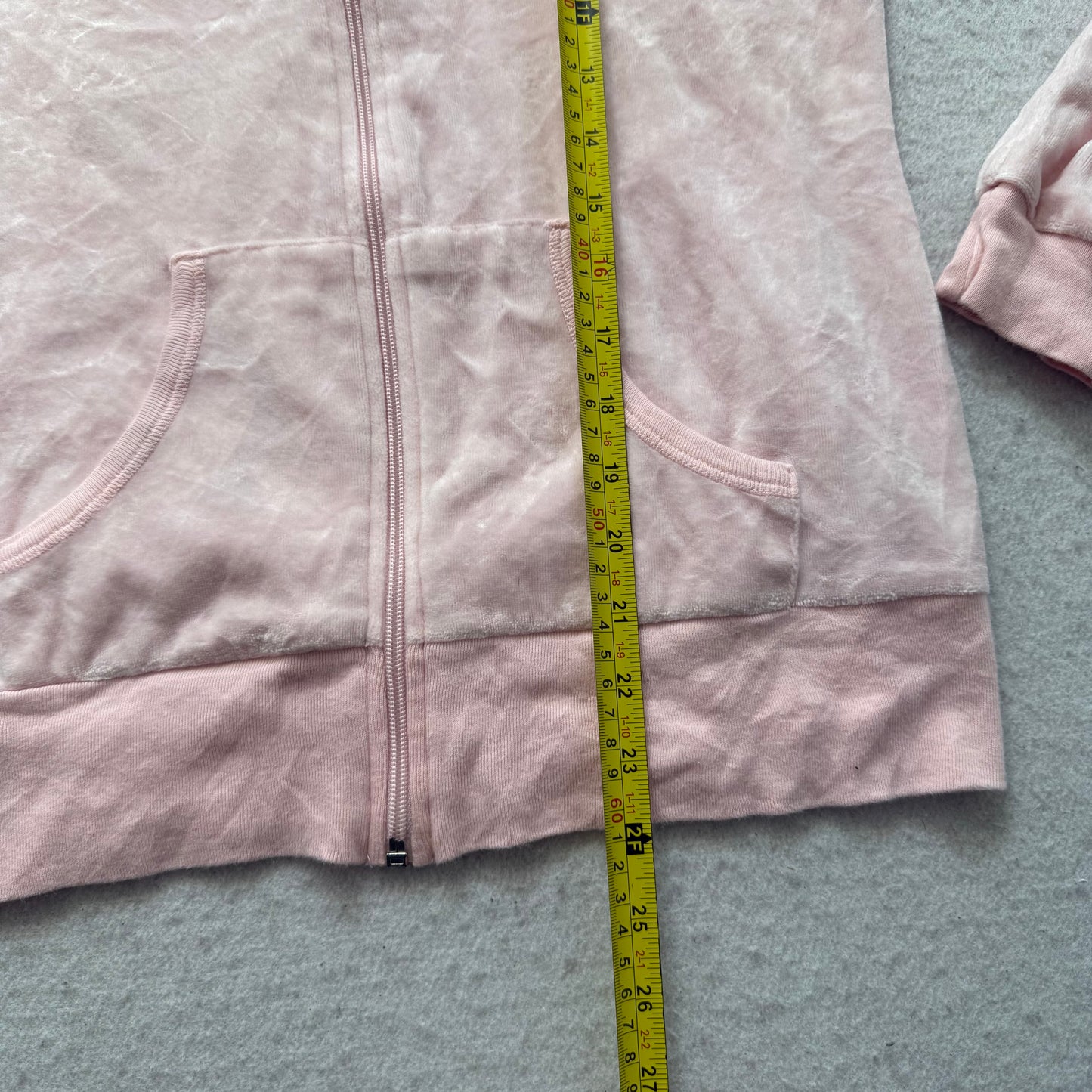 Vintage Juicy Couture Women Baby Pink Velour Zip-Up Hoodie Loungewear Y2k Size L