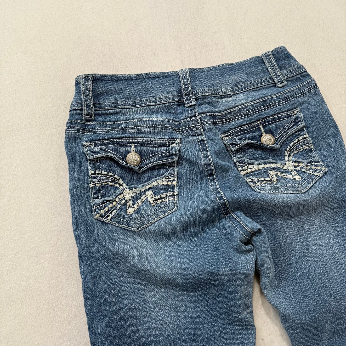 No Boundaries Blue Low Rise Flare Denim Jeans Size 9