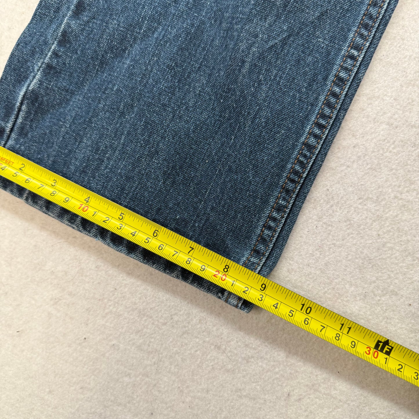 Levi's Strauss & Co. 527 Women's Medium Blue Denim Low Bootcut Jeans Size 33