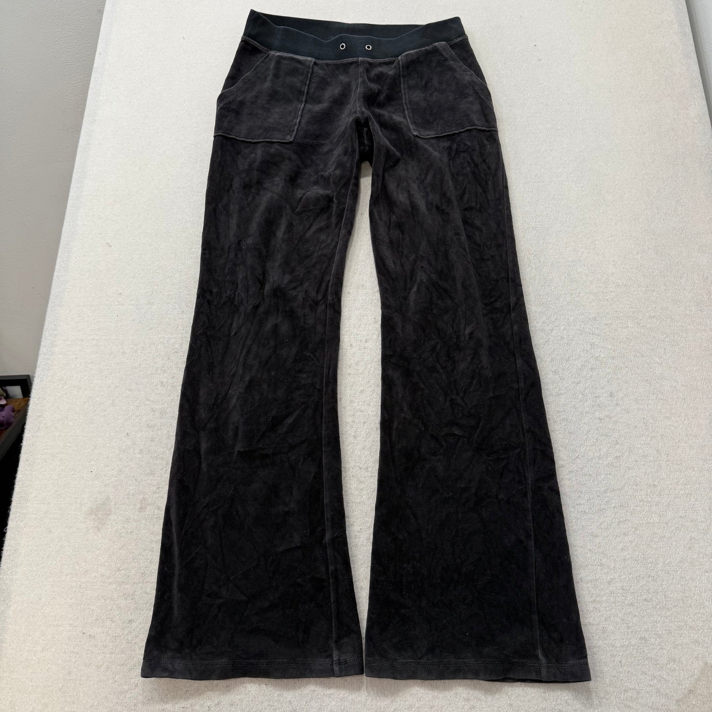 Vintage Juicy Couture Women's Black Velour Flared Track Pant Snap Pockets Size S