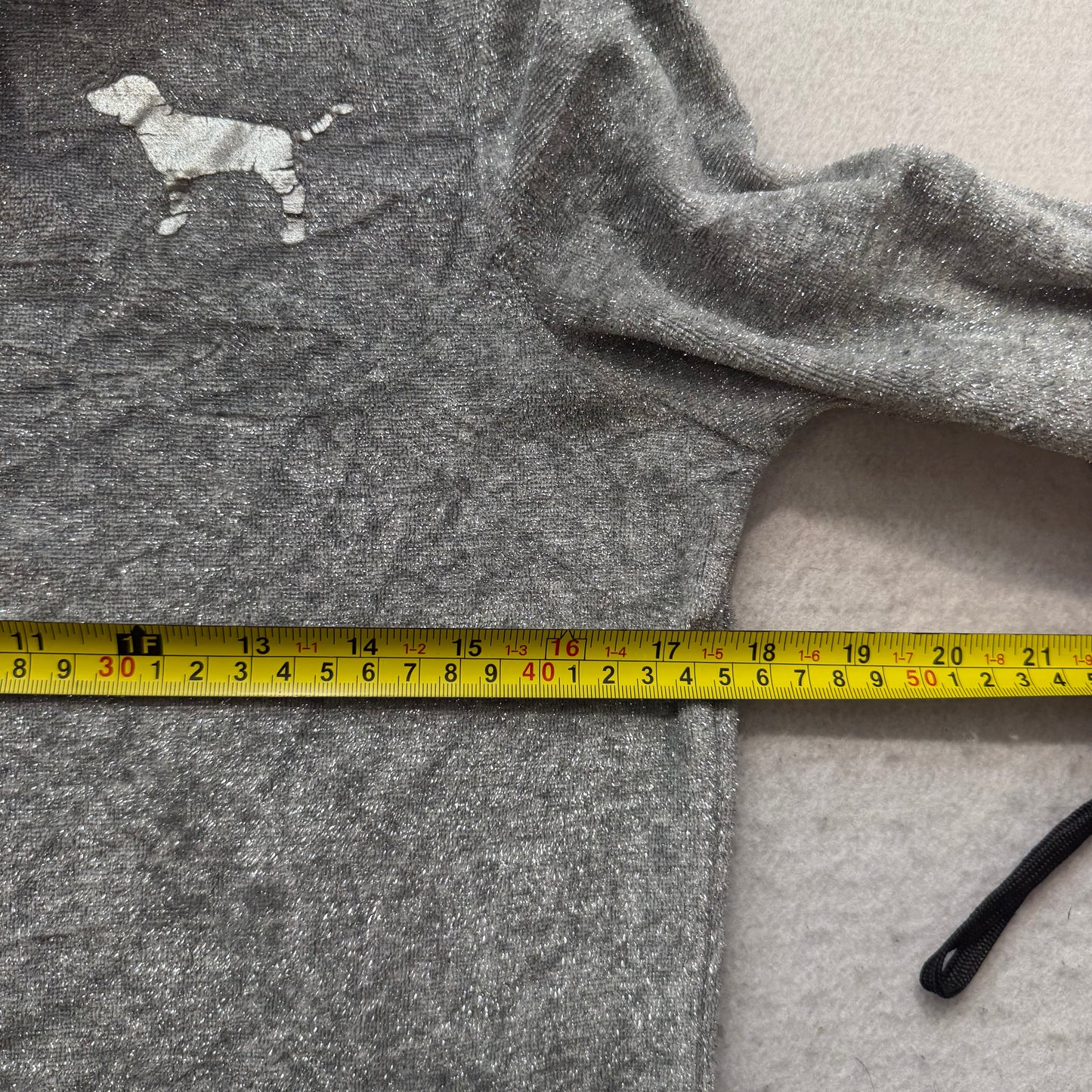 PINK Victoria's Secret Women's Gray Full Zip Hoodie Sequins Heart Logo Size S