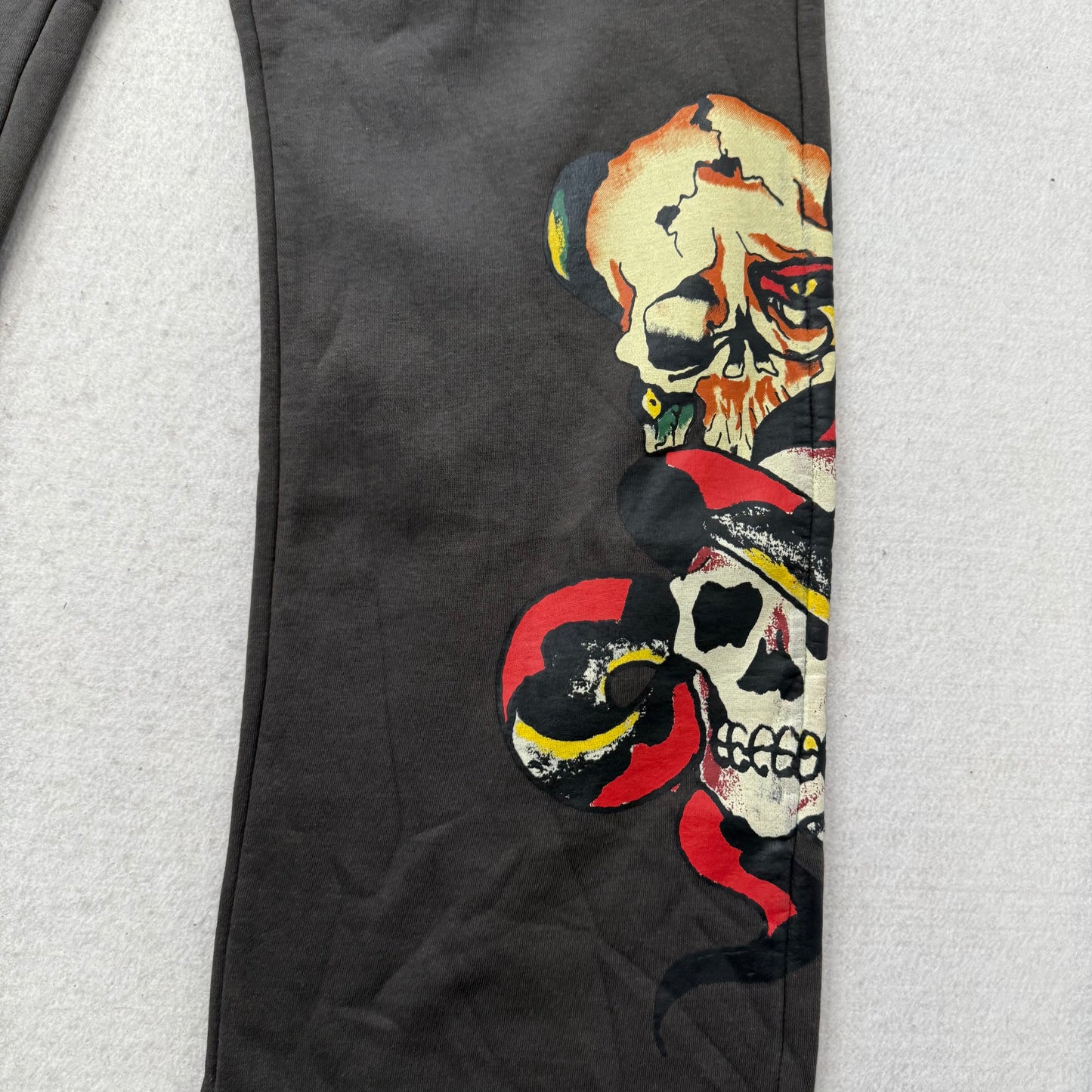 Ed Hardy men’s Black Tracksuit Set Zip-Up Hoodie & Drawstring Pants Size M