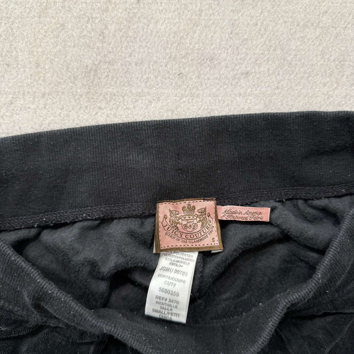 Vintage Juicy Couture Women's Black Velour Flared Track Pant Pockets Y2K Size S