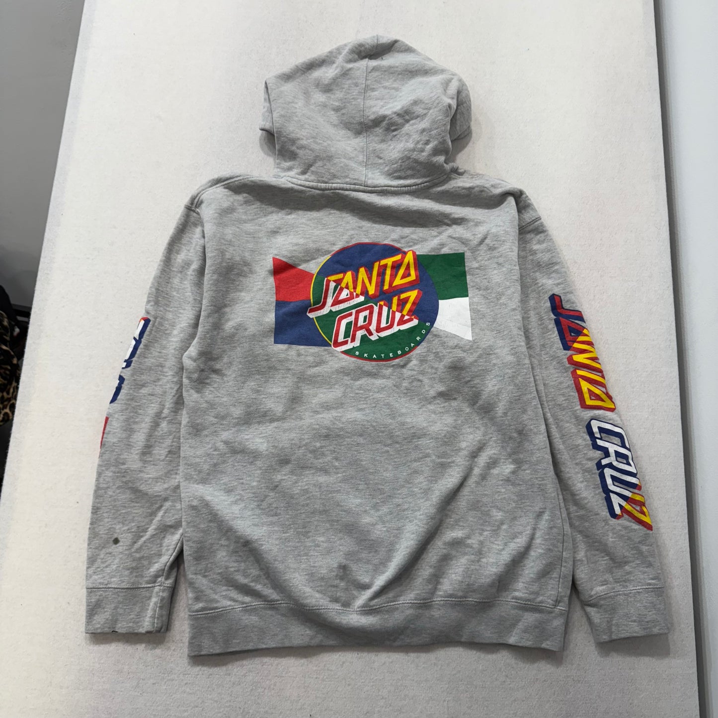 Santa Cruz Skateboards Men's Grey Hoodie Pull-Over Colorful Logo Graphic Size L